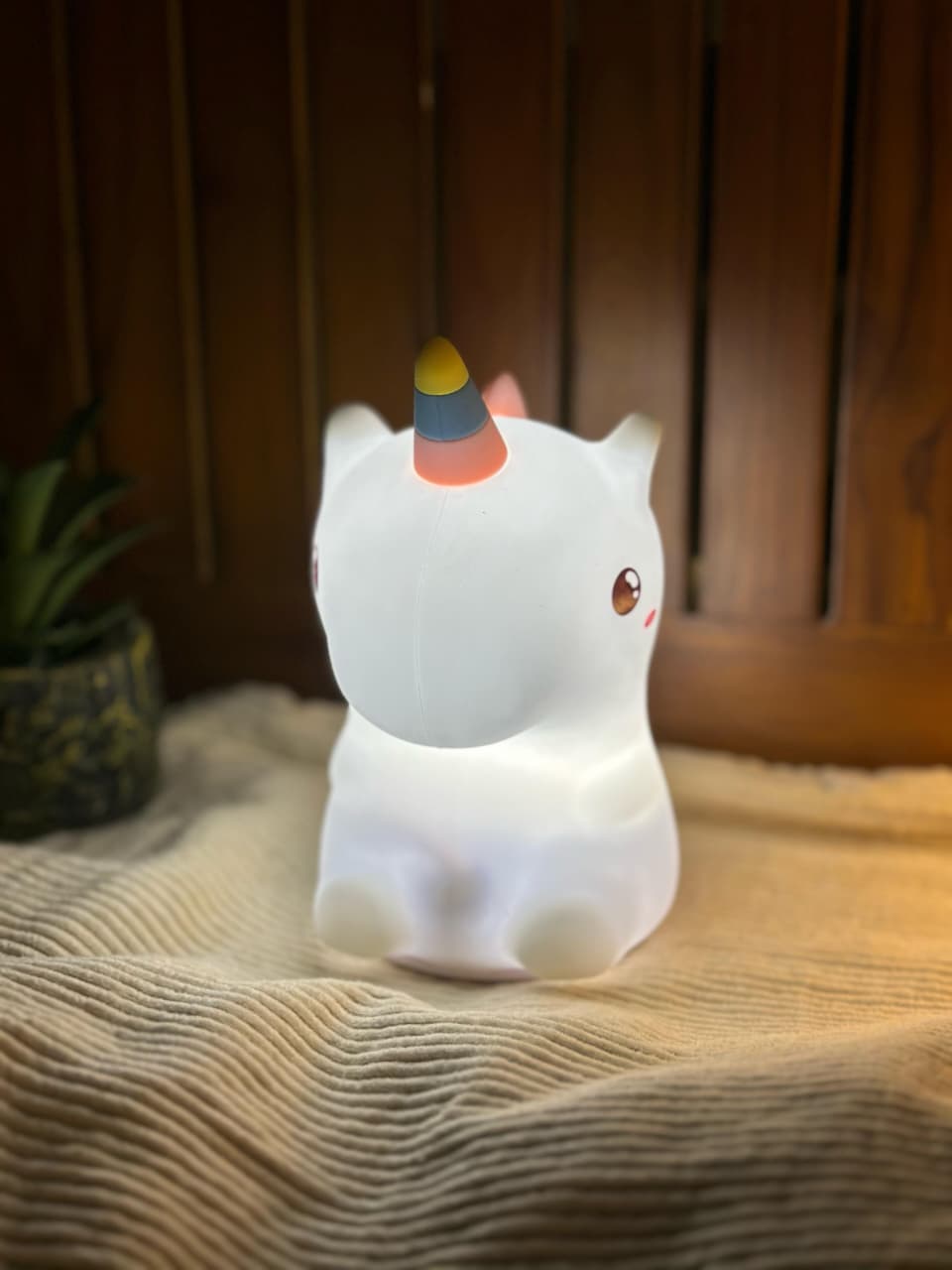 Cute Silicone Unicorn LED Night Light – Soft Color-Changing Touch Sensor Lamp for Kids