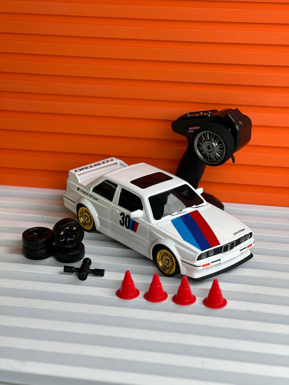 High-Speed RC Drift Racing Car – 1:16 Scale Remote Control Sport Car with Extra Drift Tires