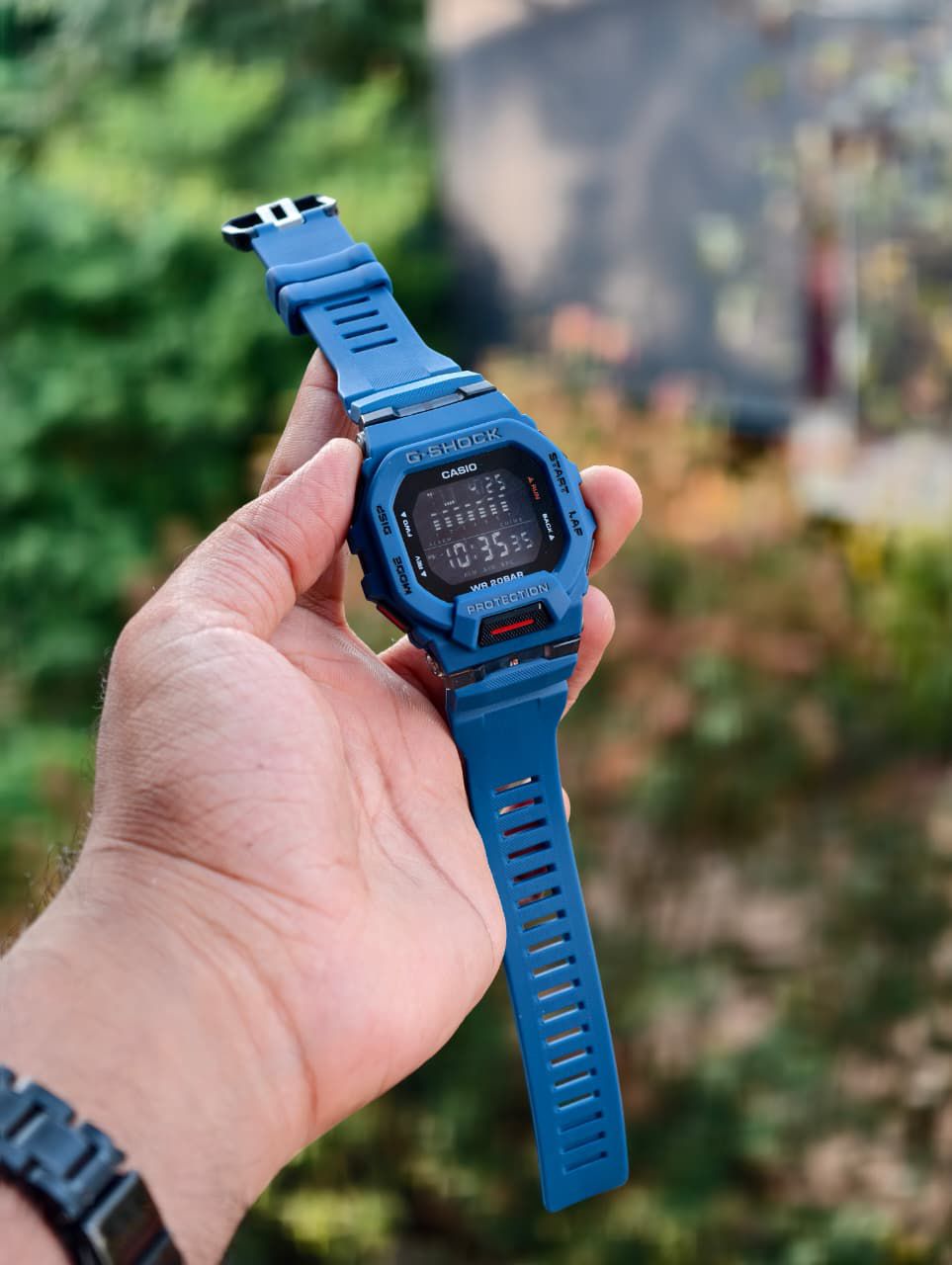 Premium G-Squad Digital Sport Watch | Vibrant Red High-Impact Resin Strap | Men’s Fitness & Tactical Watch