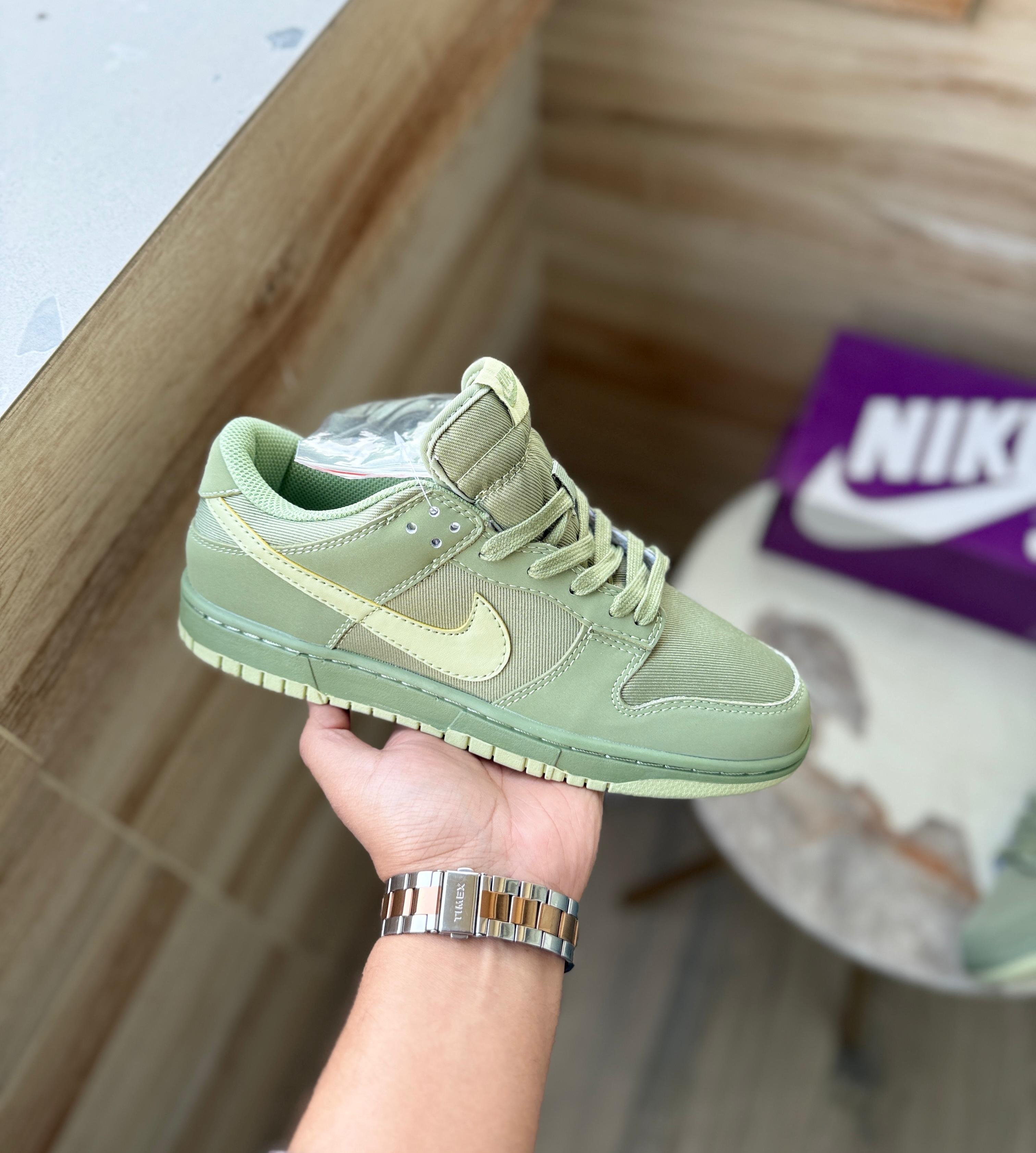 Nike Dunk SB "Oil Green Canvas" – Limited Edition Earth Tone Skate Sneakers