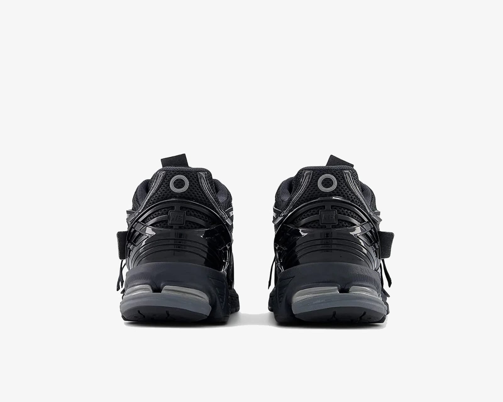 New Balance 1906A black and dark silver