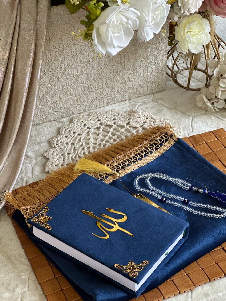 Luxury Velvet Quran Gift Set – Elegant Islamic Keepsake