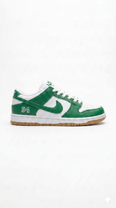 Nike Dunk SB "Pine Green" Retro Edition – Premium Leather Streetwear Sneakers