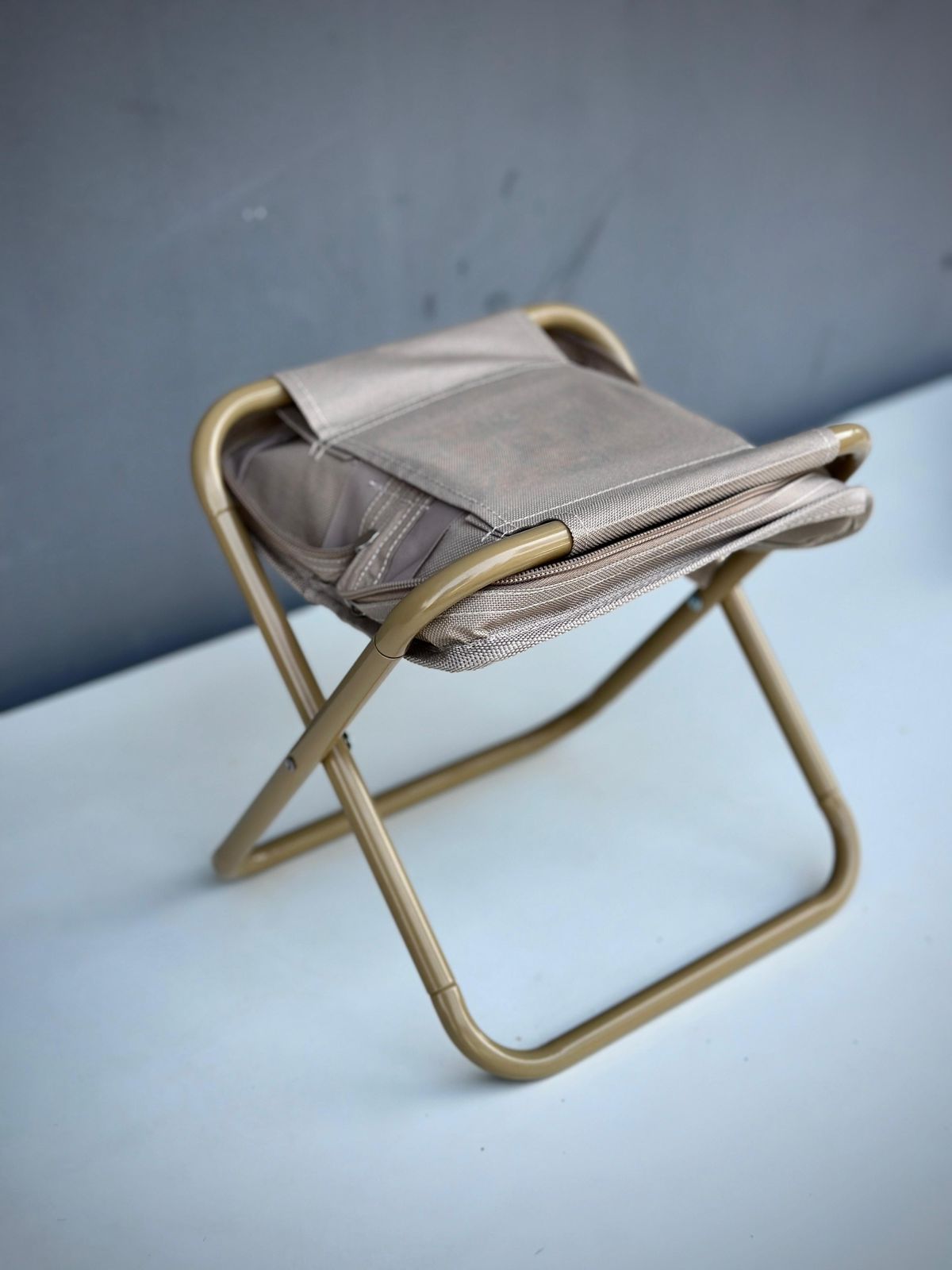 2-in-1 Portable Folding Stool & Insulated Cooler Bag – Compact Outdoor Essential