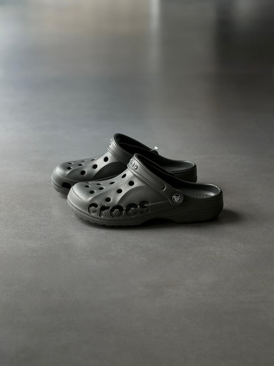 Crocs Classic Clog – Vibrant Multi-Color Collection