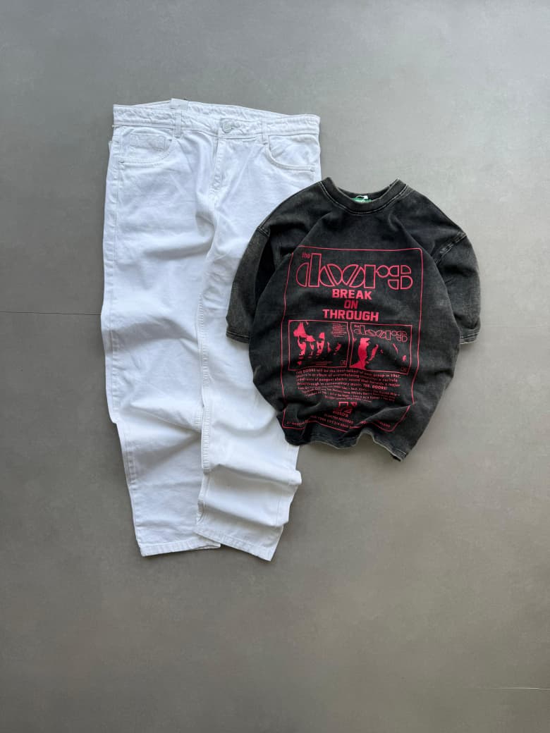 Vintage Graphic Oversized T-Shirt & White Denim Pants Combo Set | Streetwear Style Outfit