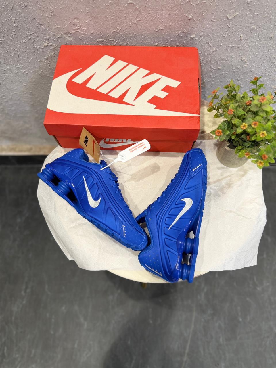 Nike Shox R4 "Electric Blue" – Premium Performance Sneakers
