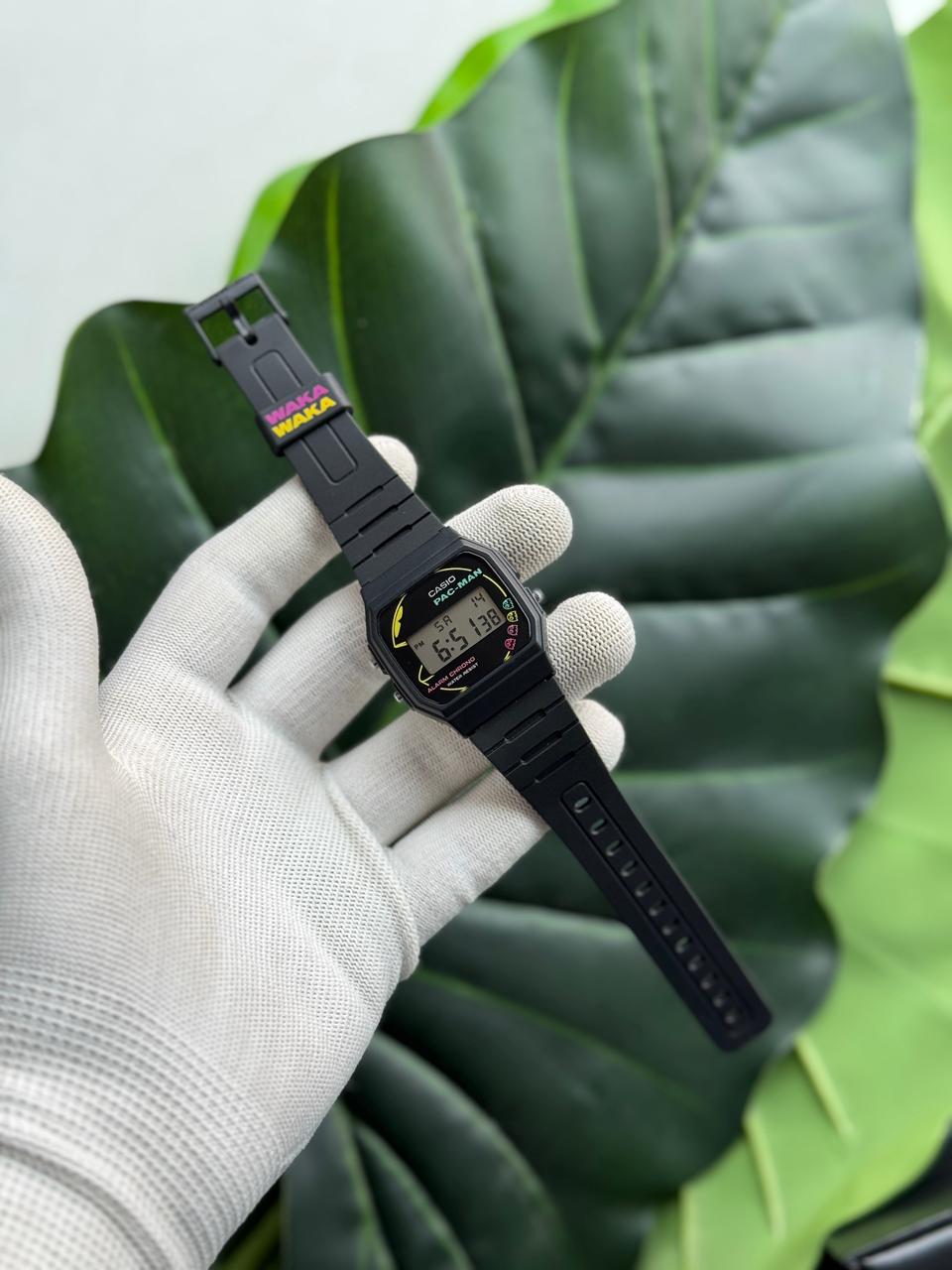 Casio x PAC-MAN Collaboration Edition – Vintage Digital Retro Gaming Watch