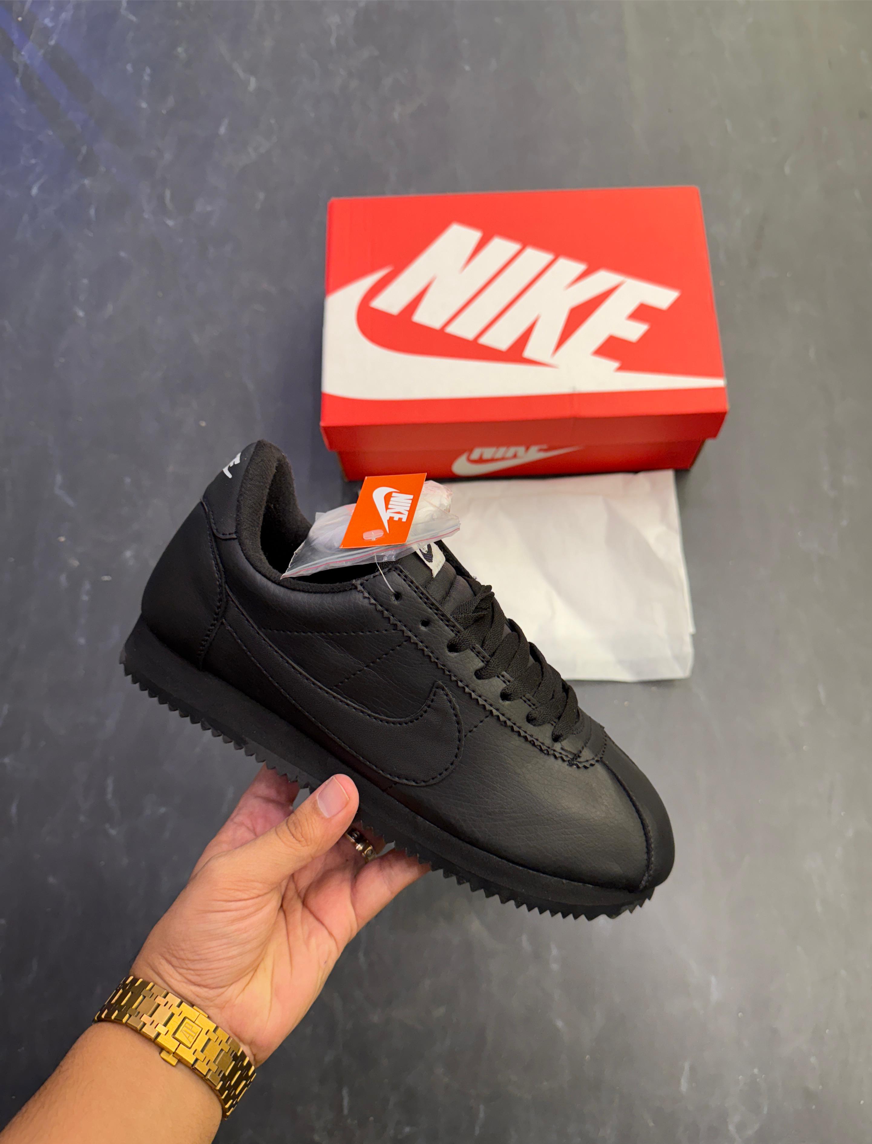 Nike Cortez "Triple Black" Edition – Classic Leather Lifestyle Sneakers