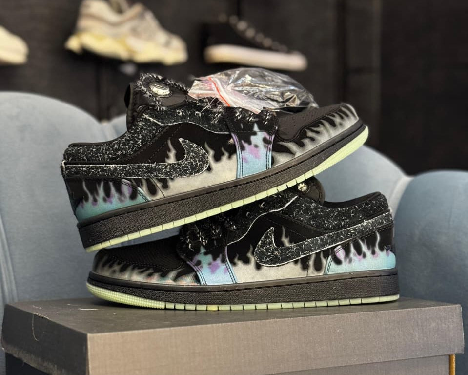 Nike air Jordan Halloween